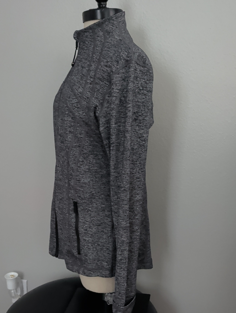 Lululemon Define Jacket - Picture 4 of 15